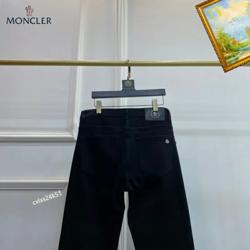 moncler jeans pour homme s_12512a2:Moncler jeans slim jean2